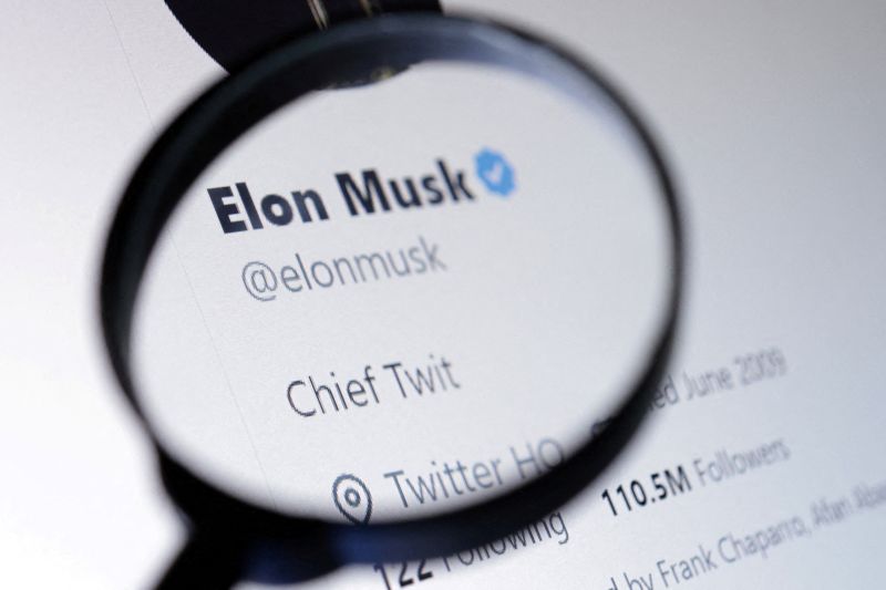 Elon Musk "matikan" label resmi di Twitter 8