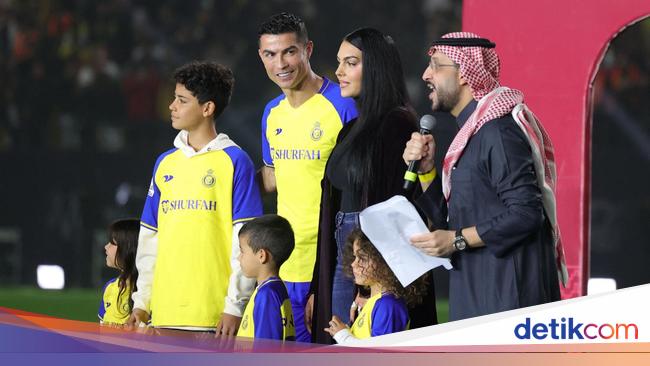 Pindah ke Arab, Ronaldo Tinggal di Rumah 17 Kamar, Harga Sewanya Fantastis 4