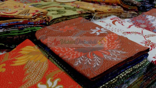 Rekomendasi Merk Batik Terkenal Masuk Pasar Mancanegara! 5